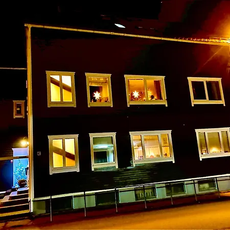 Flott Med Saerpreg Naer Sentrum Appartamento *